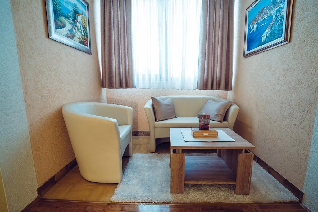Ivica Apartments 이모츠키 외부 사진