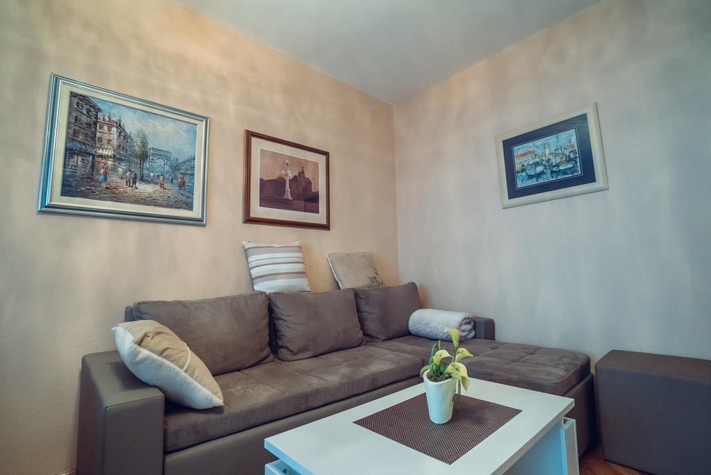 Ivica Apartments 이모츠키 외부 사진