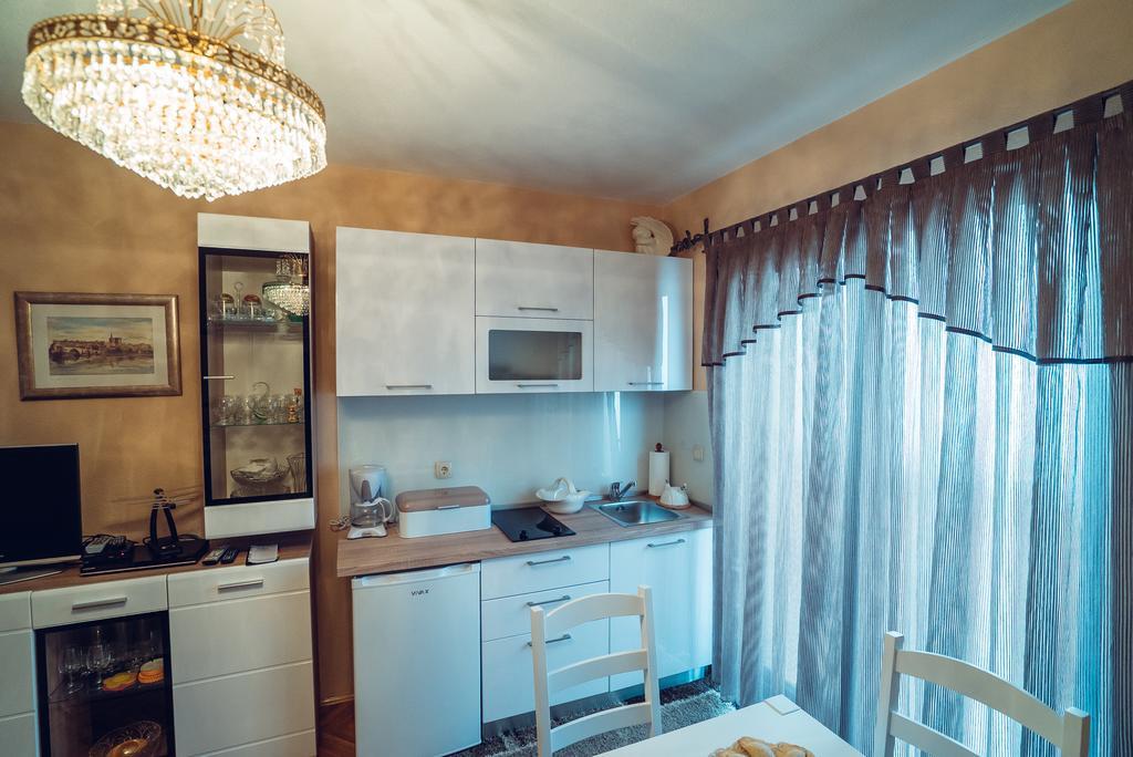 Ivica Apartments 이모츠키 외부 사진